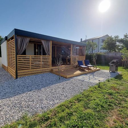 Mobilehome Elena Premium With Pool, Istria 반졸레 외부 사진