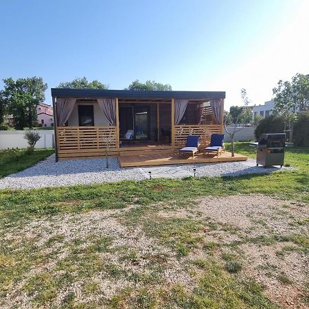 Mobilehome Elena Premium With Pool, Istria 반졸레 외부 사진