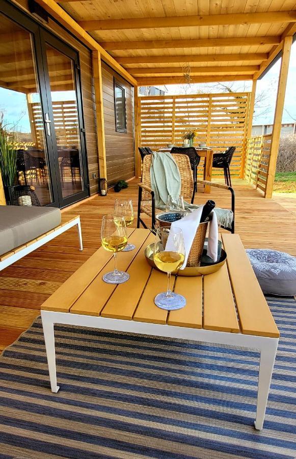 Mobilehome Elena Premium With Pool, Istria 반졸레 외부 사진