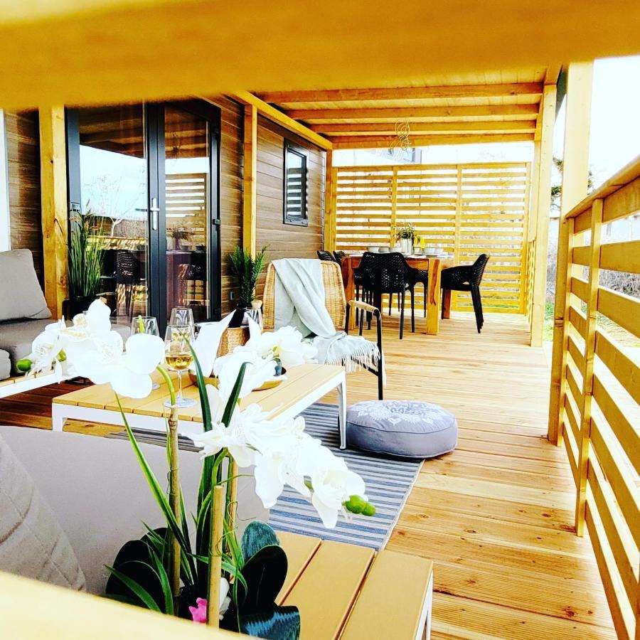Mobilehome Elena Premium With Pool, Istria 반졸레 외부 사진