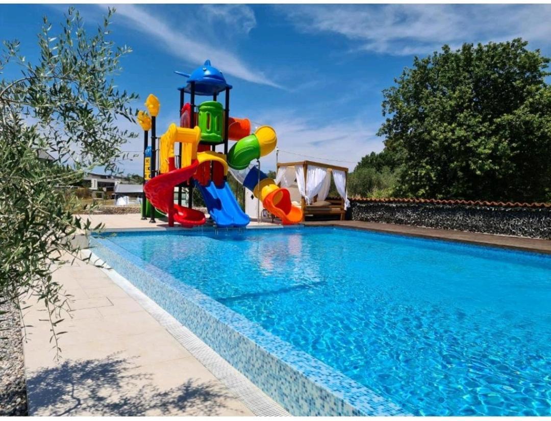 Mobilehome Elena Premium With Pool, Istria 반졸레 외부 사진