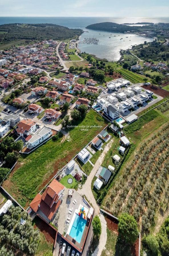 Mobilehome Elena Premium With Pool, Istria 반졸레 외부 사진